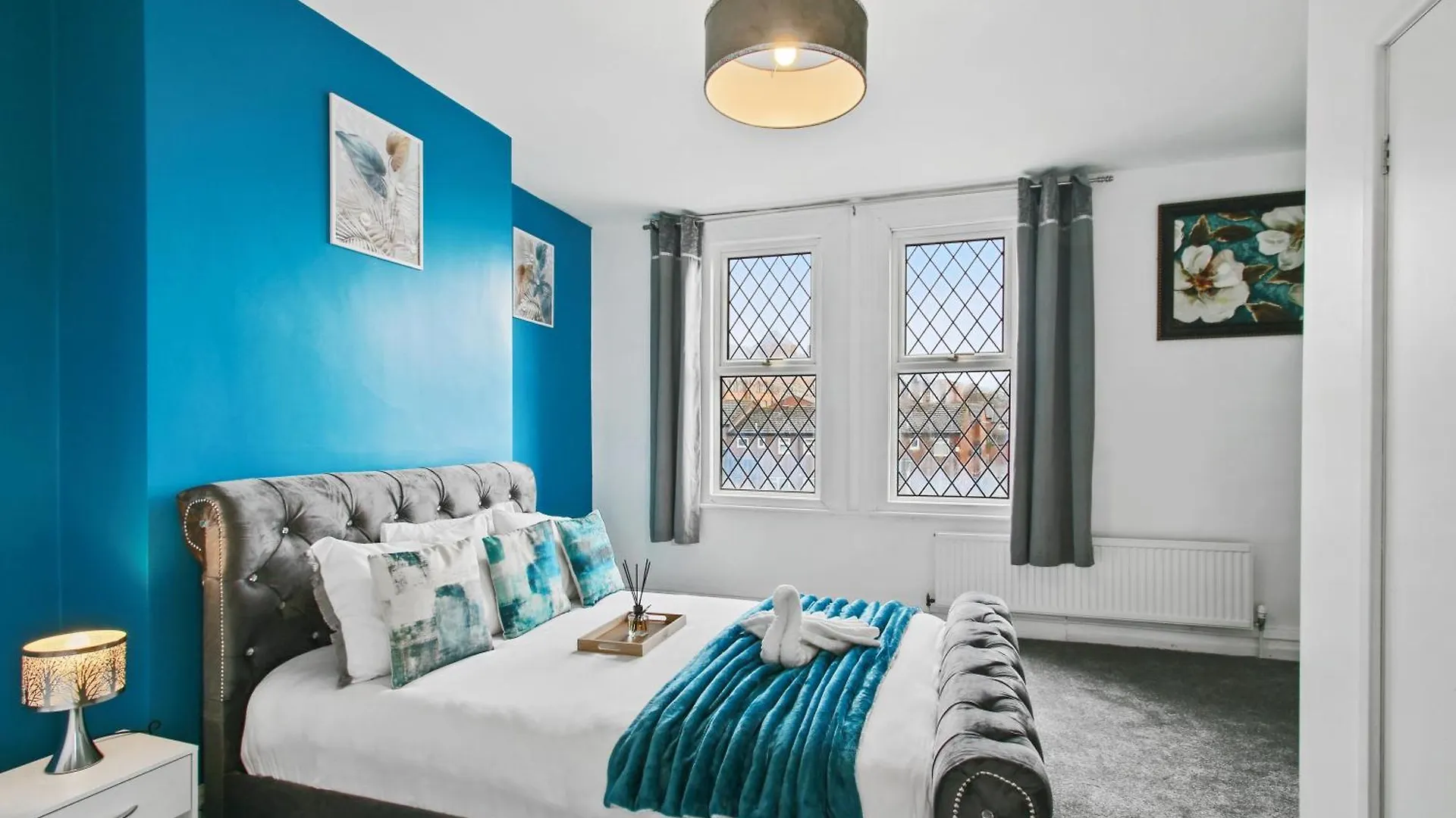 Home In Woodhouse, Leeds Leeds
